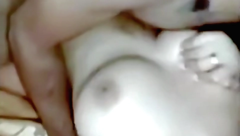 Indian brunette creampie with her boyfriend in web cam