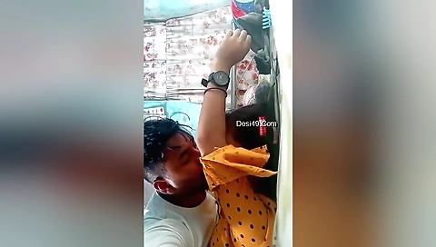 Amateur teen babe fucked in her pussy by her boyfriend