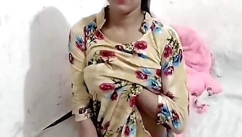 Amateur indian solo female videos show ji ne meri chuchi daba daba kar