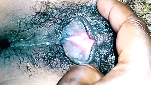 Amateur girlfriend fucked hairy girlfriend and her lover