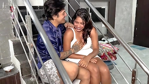 Indian babe in sexy lingerie enjoys a passionate blowjob