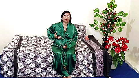 Brunette milf is playing with her pussy on the bed