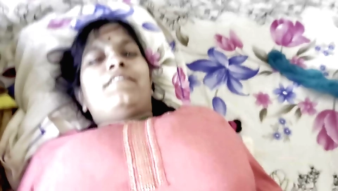 Hairy girl enjoys cock in her hairy pussy in the pov