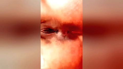 Indian amateur girl plays with her pussy in the bath