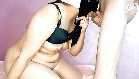 منقبة تتناك جامد بكل الاوضاع اسمع كلامها Arab Niqab Wife Hard Sex