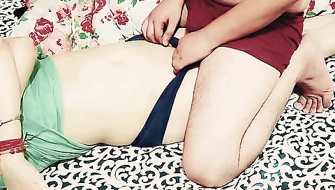 3-step momko jafari lets her son play with the house ️