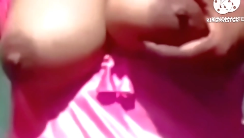 Indian hottie makes out with her stepdad in the living room