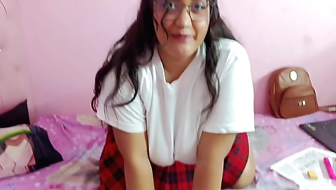 Indian babe rides a dude with a big dick in POV video