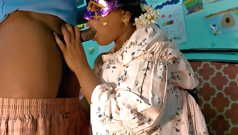 Amateur brunette with a cute body and great face 08z