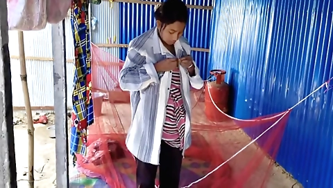 Indian teen is naked on camera and shows me her body