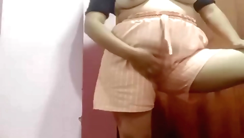 Chubby teen 18+ chick in a black dress squirts on the webcam