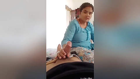 Sexy brunette in homemade handjob video with boyfriend