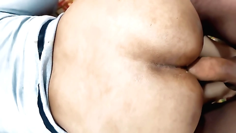 Horny brunette takes a nice dick in her shaved pussy