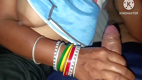 Indian girl 18+ fucks her boyfriend in a handjob scene