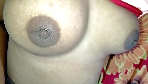 Indian woman cums in her tight pussy for the first time