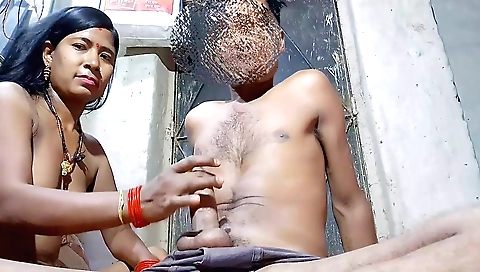 Hairy brunette fuck video with beautiful brunette hoots