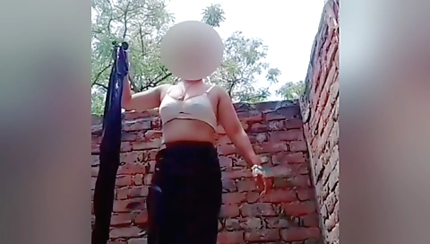 Indian dress naked solo female masturbates in the bath