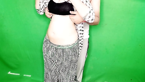 Indian massage sex clip with a hot woman getting fucked