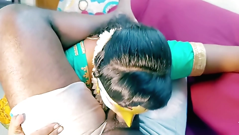 Nice homemade brunette with a sexy pussy in a pov video