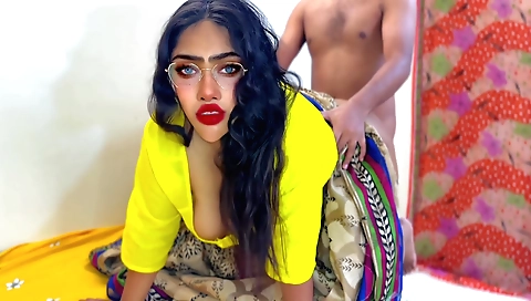 My horny amateur brunette gets screwed on her face