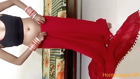 Indian girl with a nice body enjoys the perfect evening