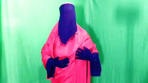 Indian slut with big tits getting her pussy penetrated